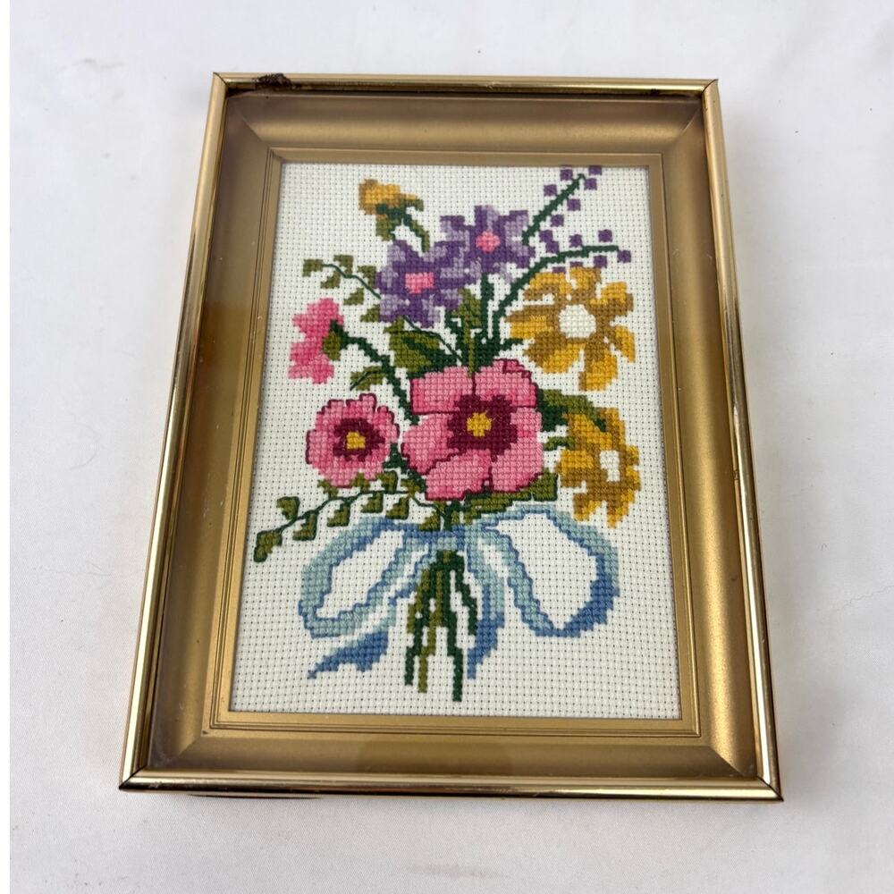 VTG Caron Counted Cross Stitch Floral Artwork Framed Completed‎ Needlework 80's